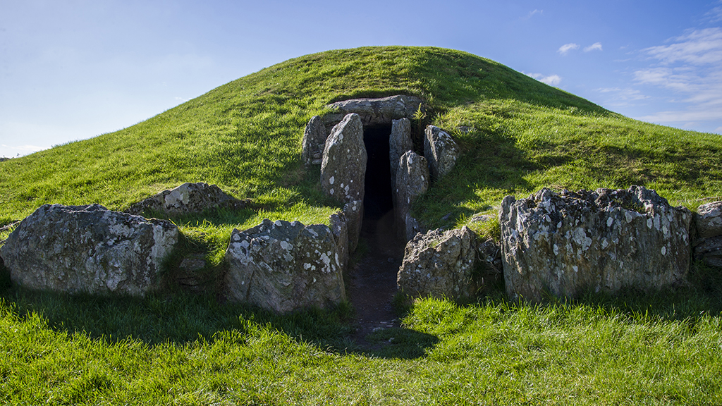 The Case of the Druid Dracula: Clicker Case Version