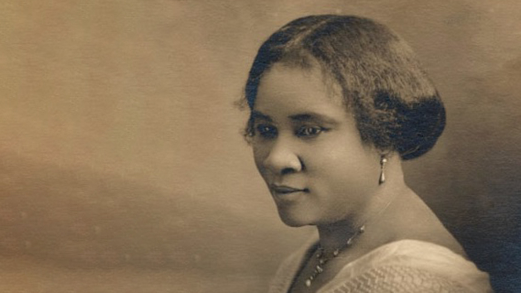 The Biochemistry of Curly and Straight Hair