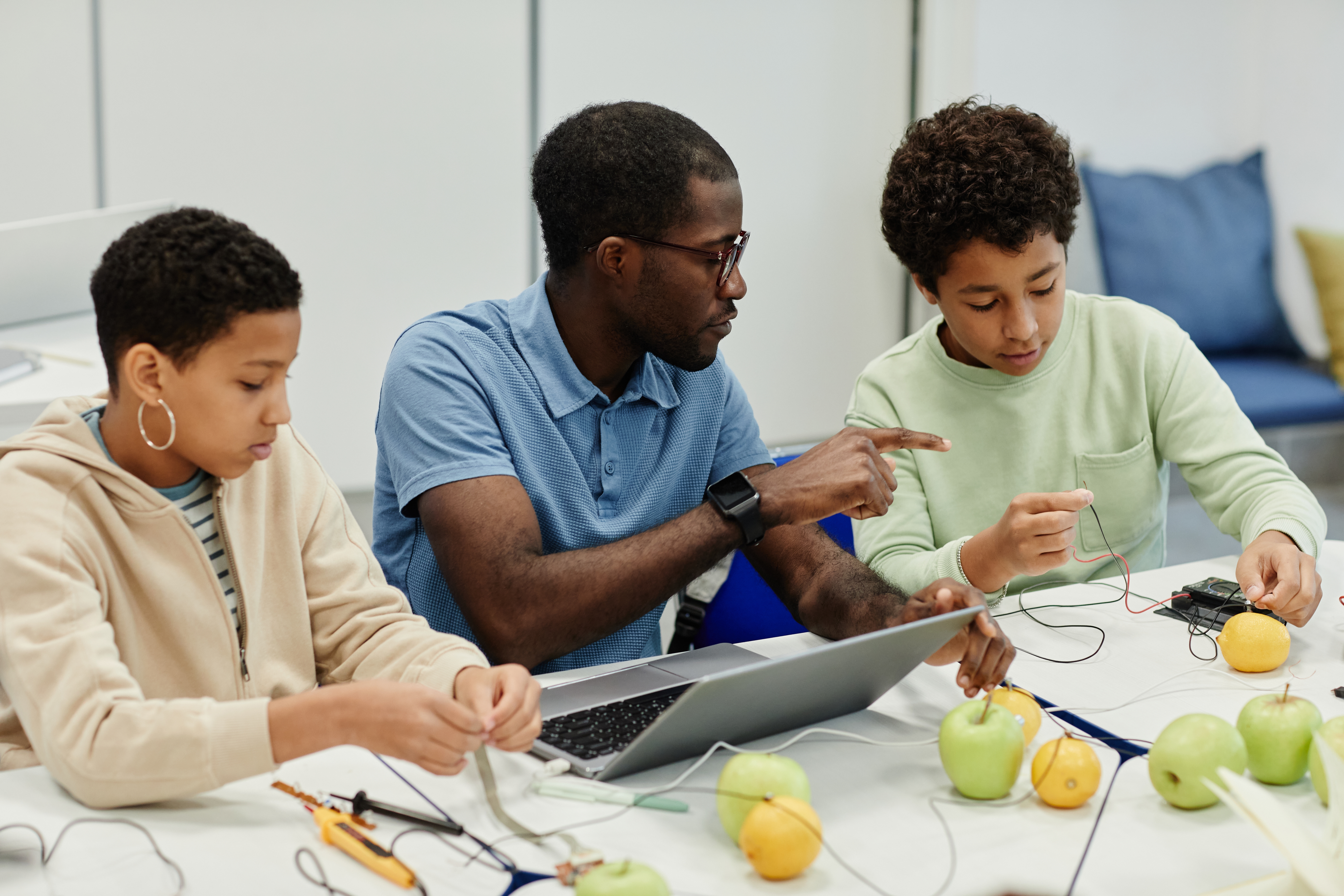 Teacher-Learning, Meaning-Making, and Integrating ISE Practices in Diverse Urban Classrooms