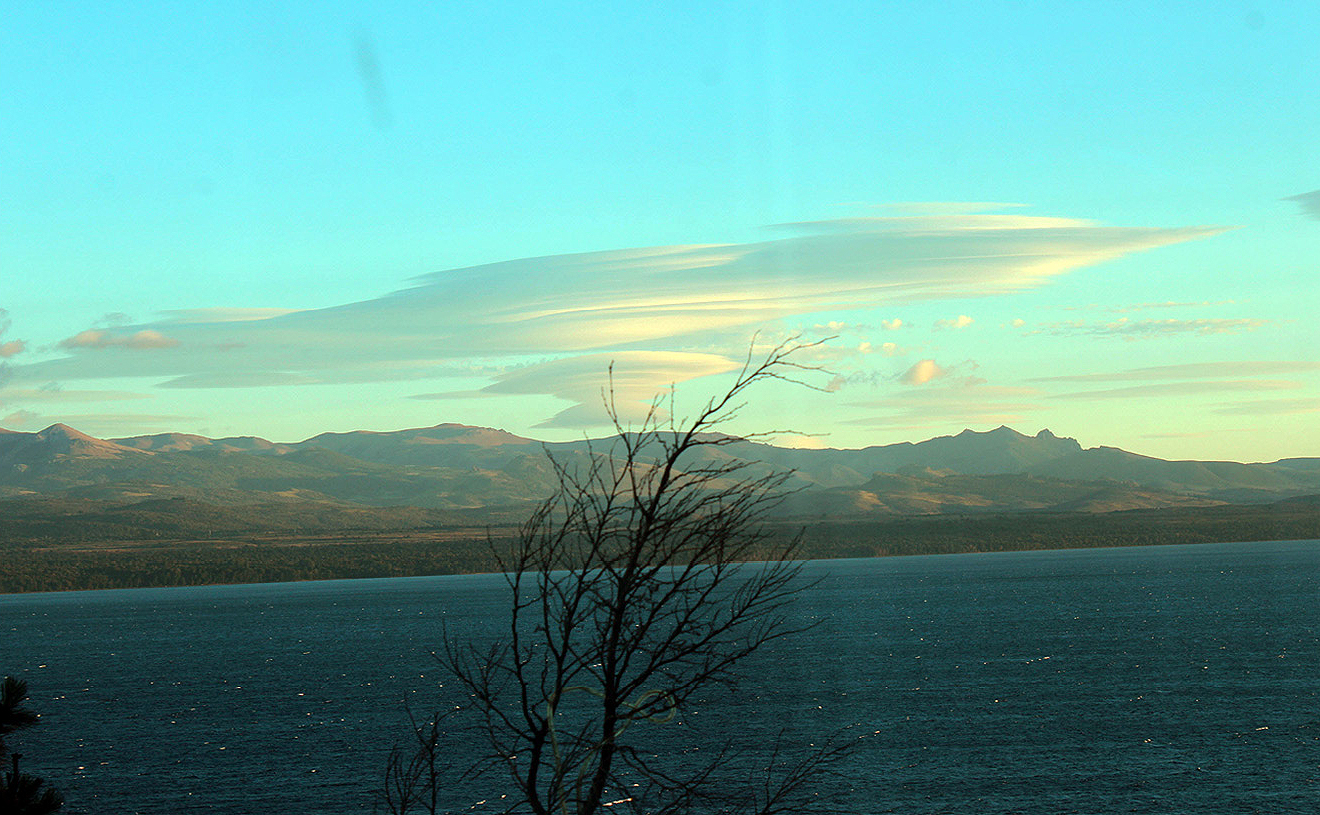  Lenticular clouds forming over the Patagonian Andes. 