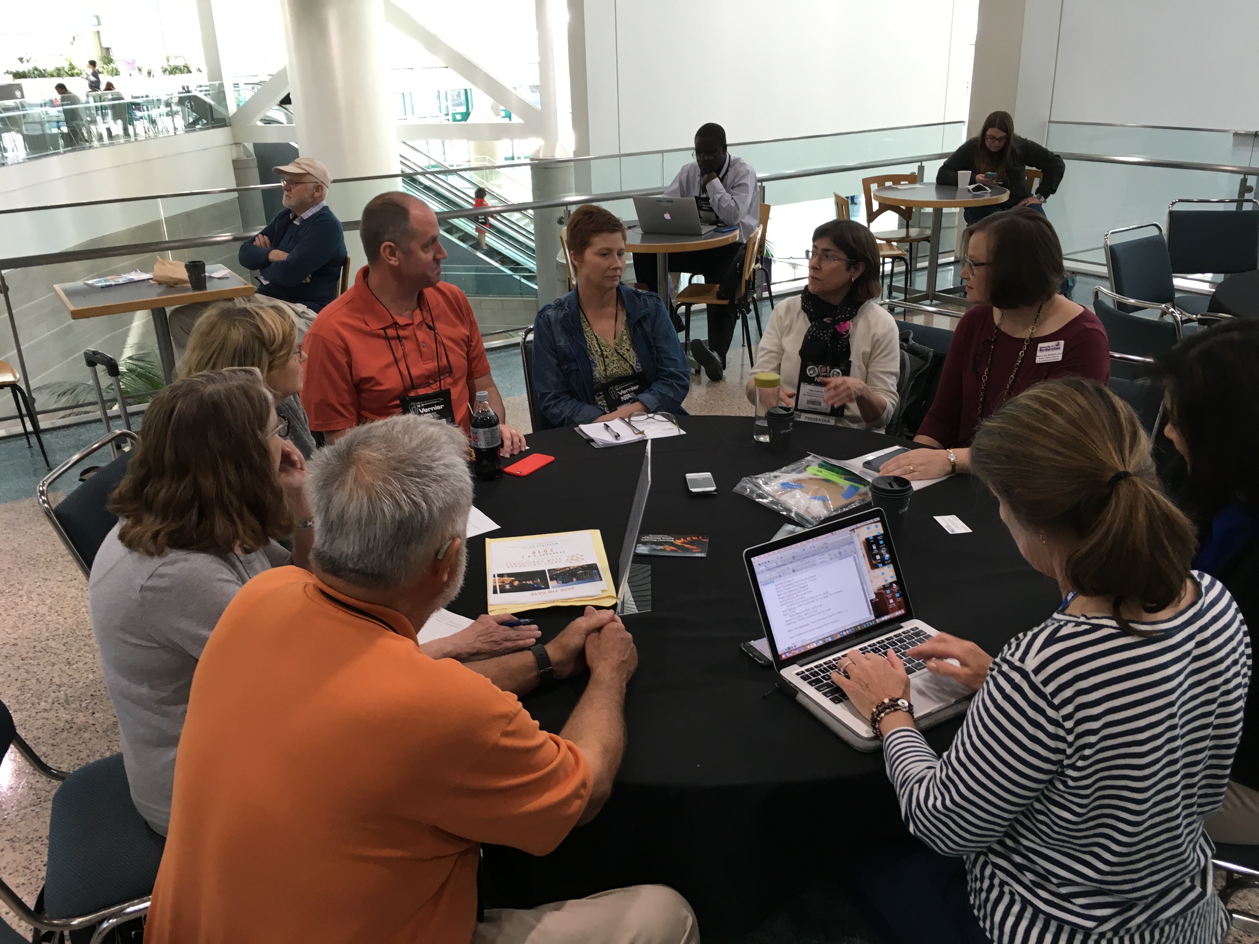 Members of the NAEYC Early Childhood Science Interest Forum hold an informal meeting.