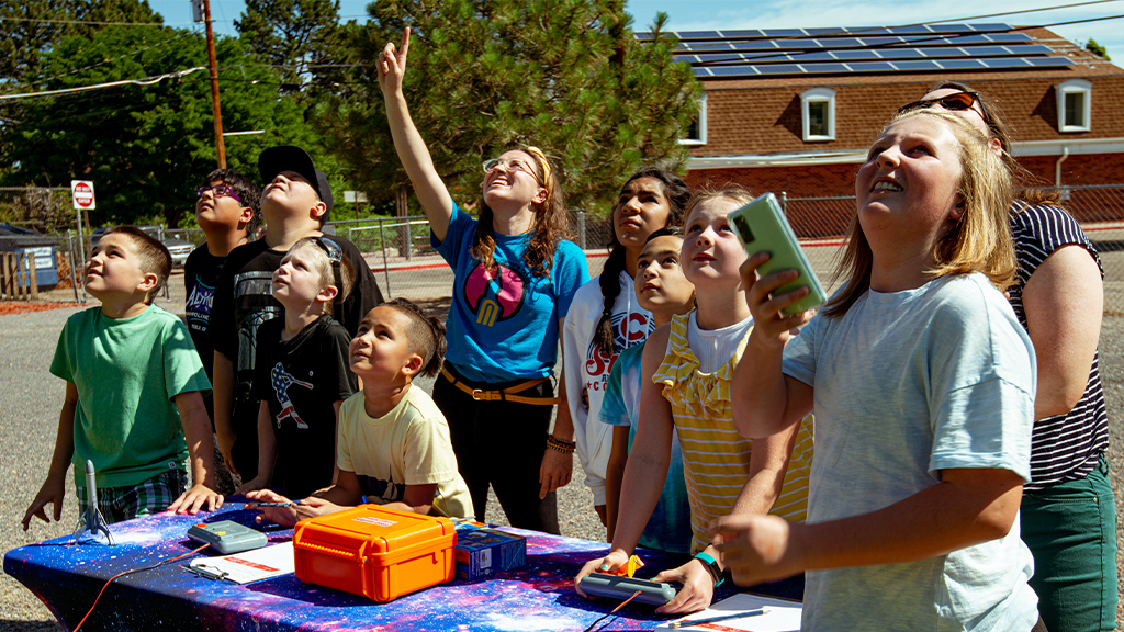 How Does a Rocket's Recovery System Deploy?