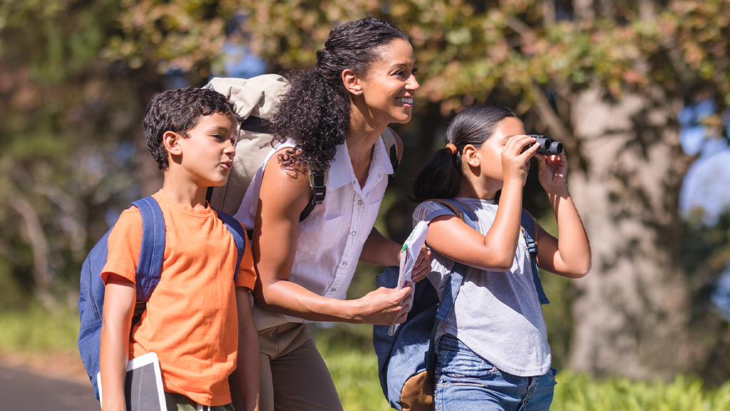 Teaching Biology Through Bird-Watching, Citizen Science, and Local Observation