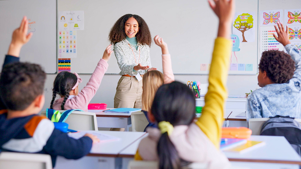 Moving Beyond Open and Closed Questions: Strategies for Teachers that Fuel K–2 Students’ Science Thinking and Discourse