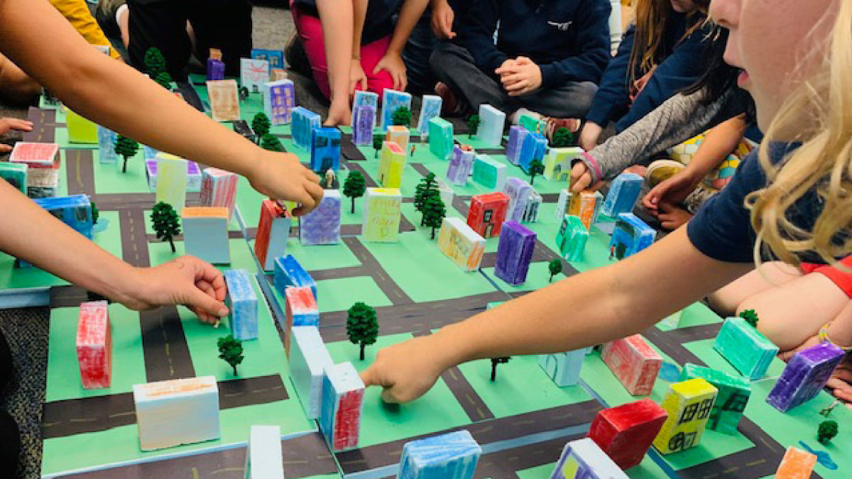 Building STEAM With Model Railroads